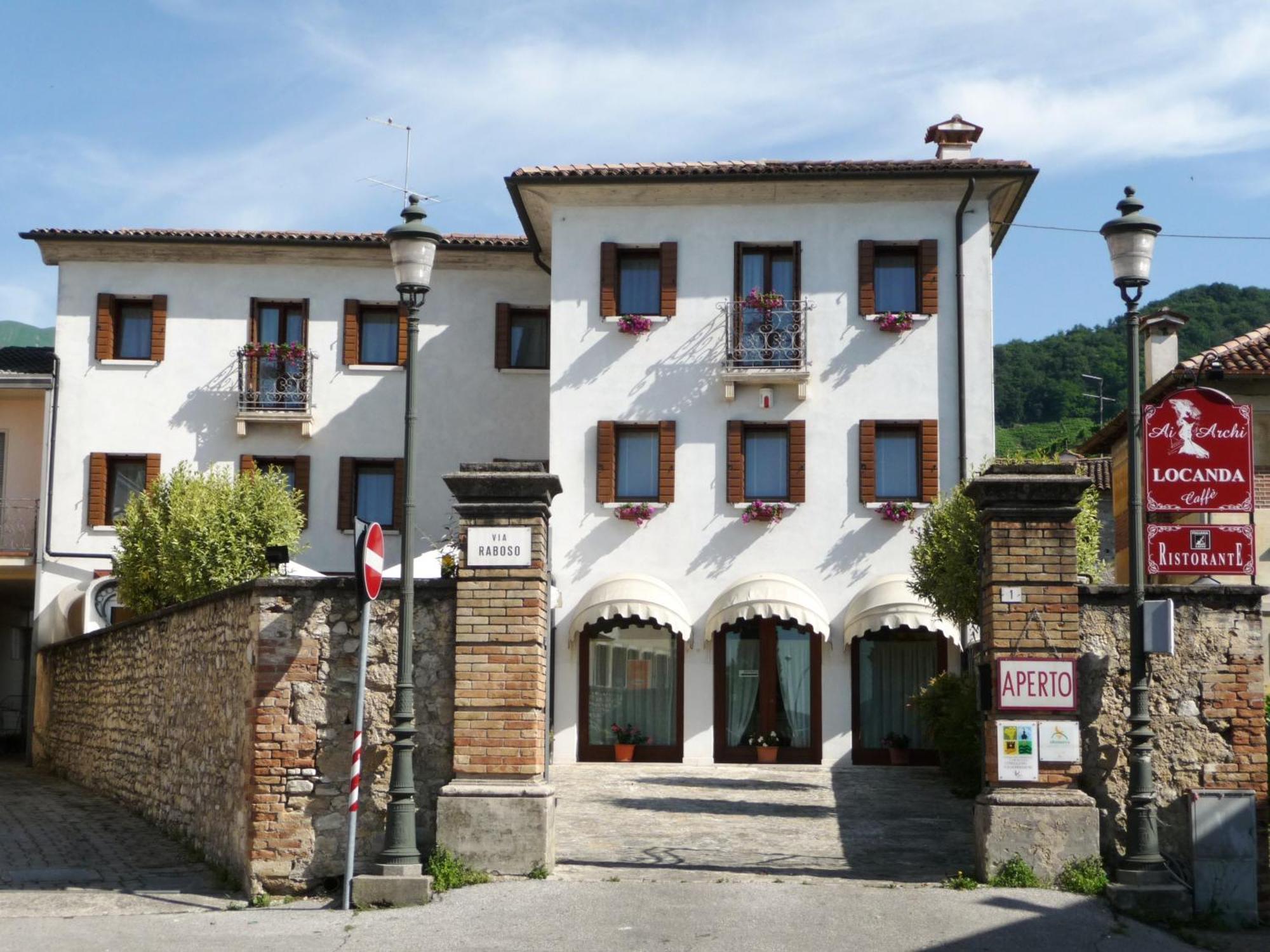 Locanda Ai Archi Di Andreola Monica Farra di Soligo Екстериор снимка