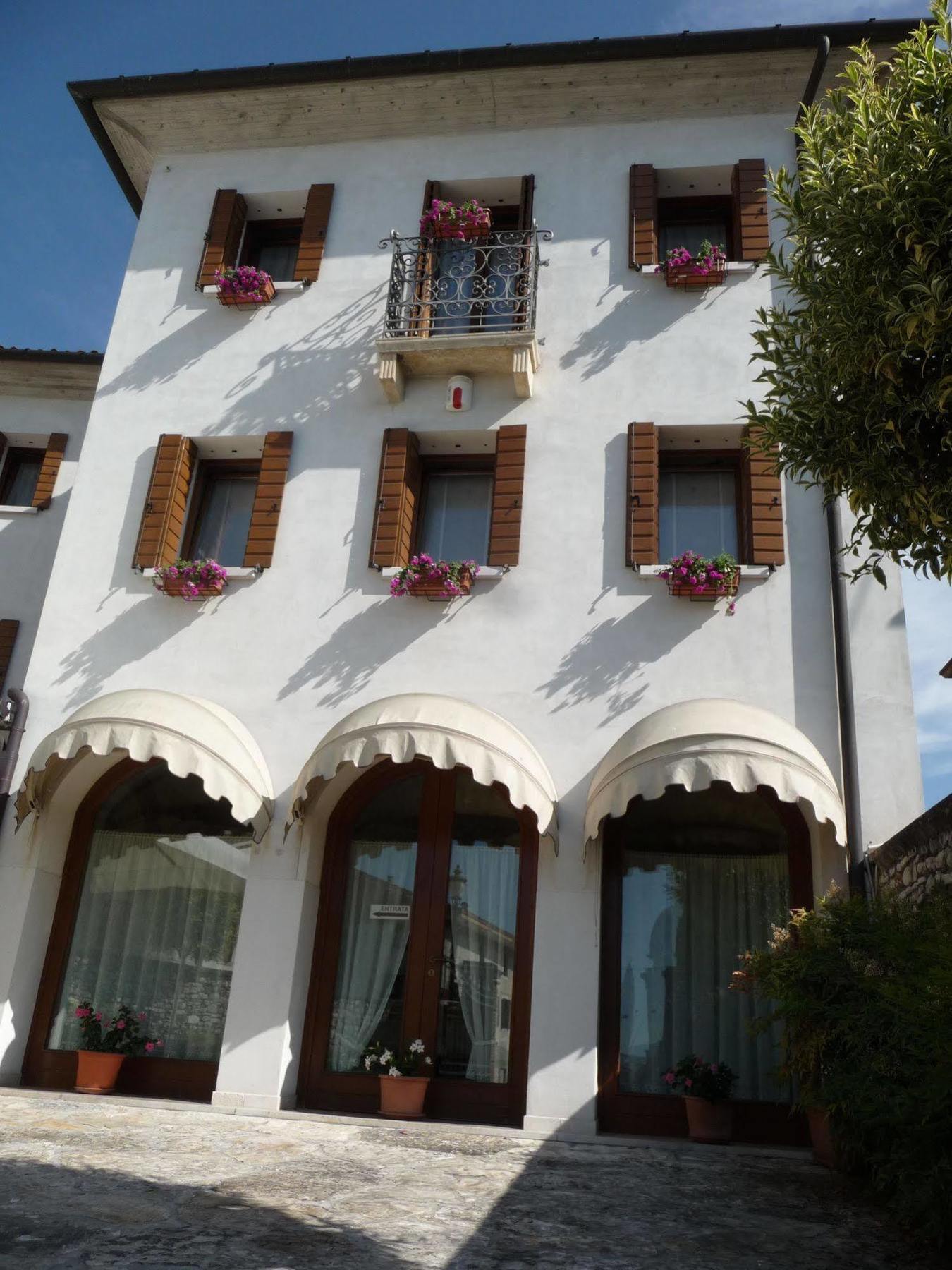 Locanda Ai Archi Di Andreola Monica Farra di Soligo Екстериор снимка